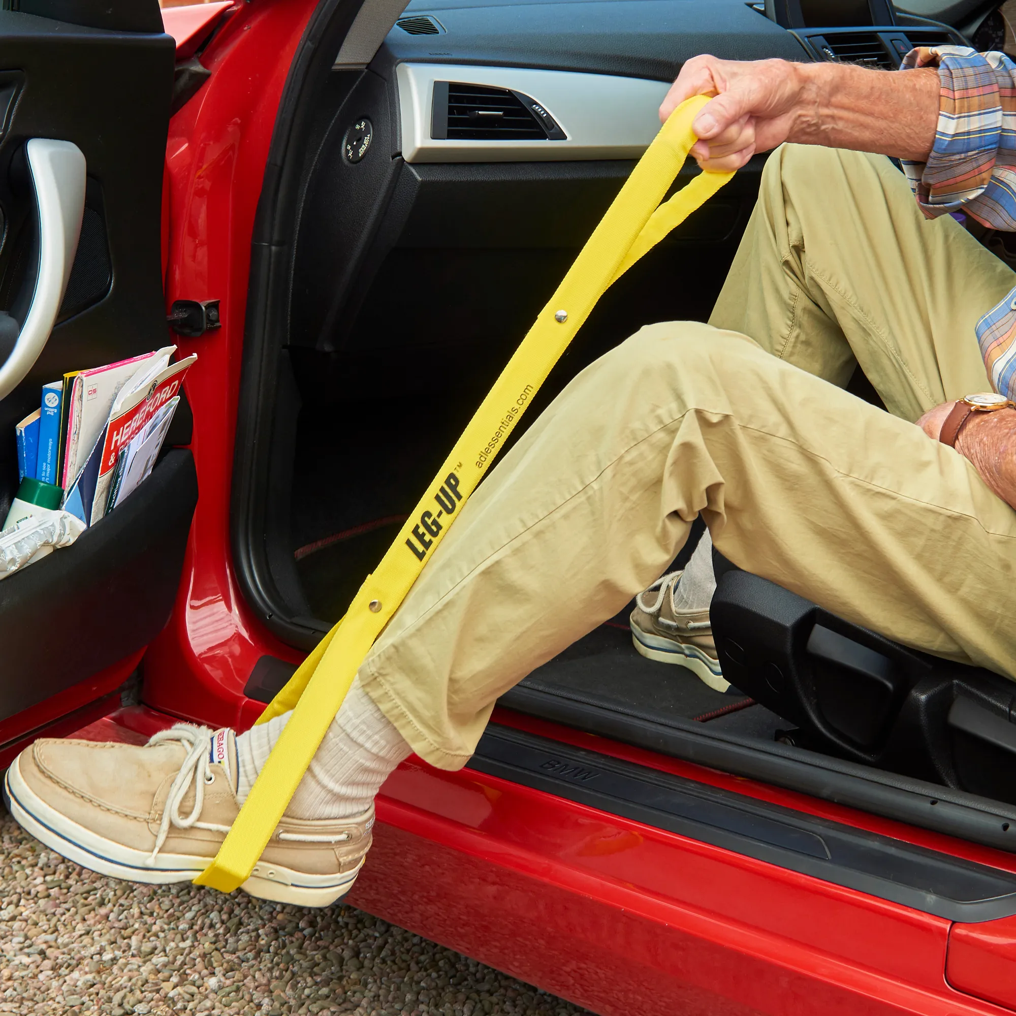 beenlifter hulpmiddel auto