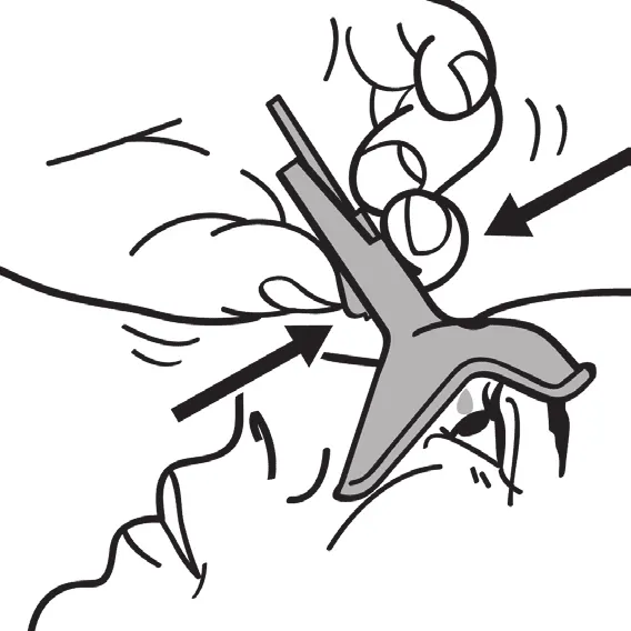 Eyot Minim oogmedicatie aanbrengen